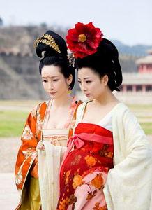 91岁老太太生下女儿,谱写生命奇迹新篇章